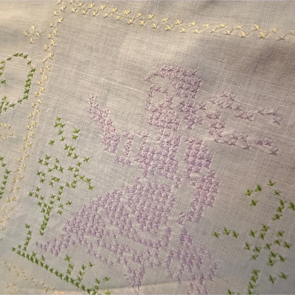 Vintage Hand Embroidered‎ Table Runner Set Floral Cross Stitch White Linen 2pc